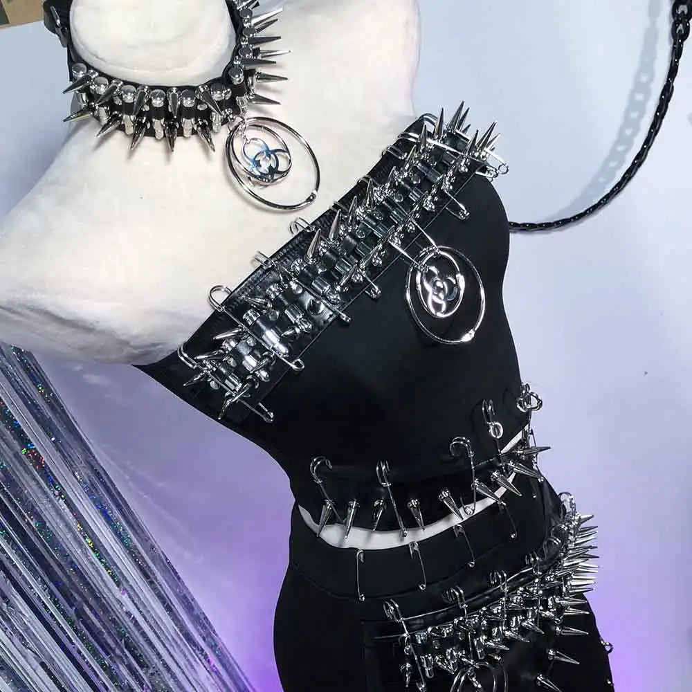Punkgräfin Gothic Strapless Kleid – Y2K O-Ring Nieten Dress