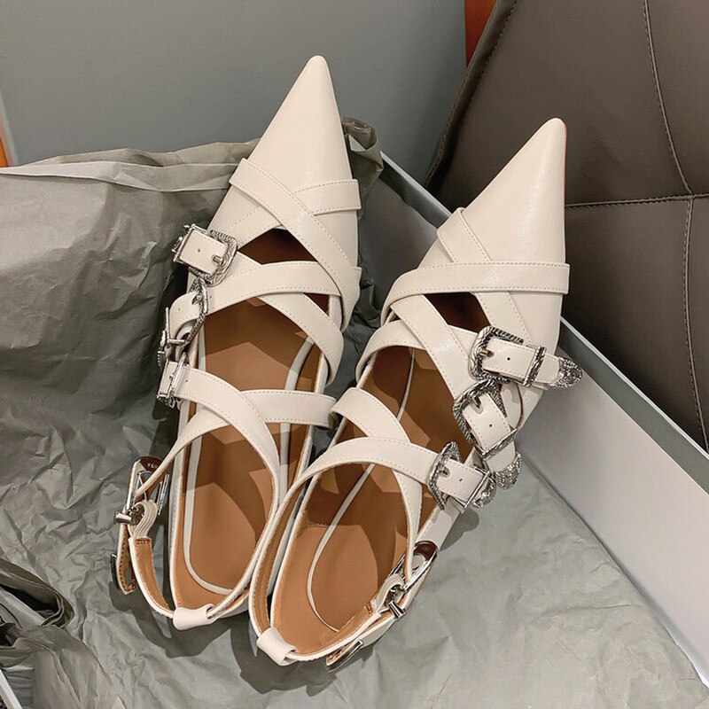 Punkgräfin Buckle Flats – Punk Leder Ballerinas mit Metall Schnallen