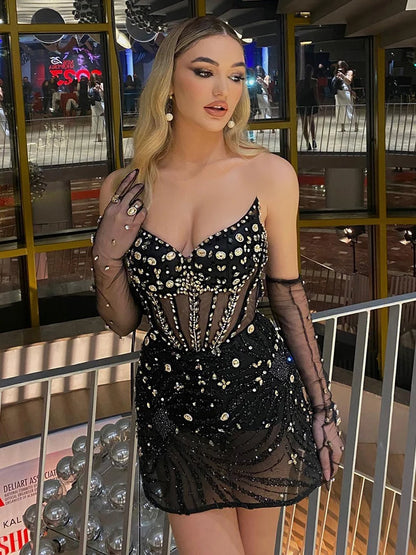 Muschibitch Crystal Dress mit Corsagenlook und Glamour-Finish