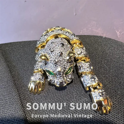 Muschibitch Panther Brosche Luxus – Gothic Vintage Statement Brooch