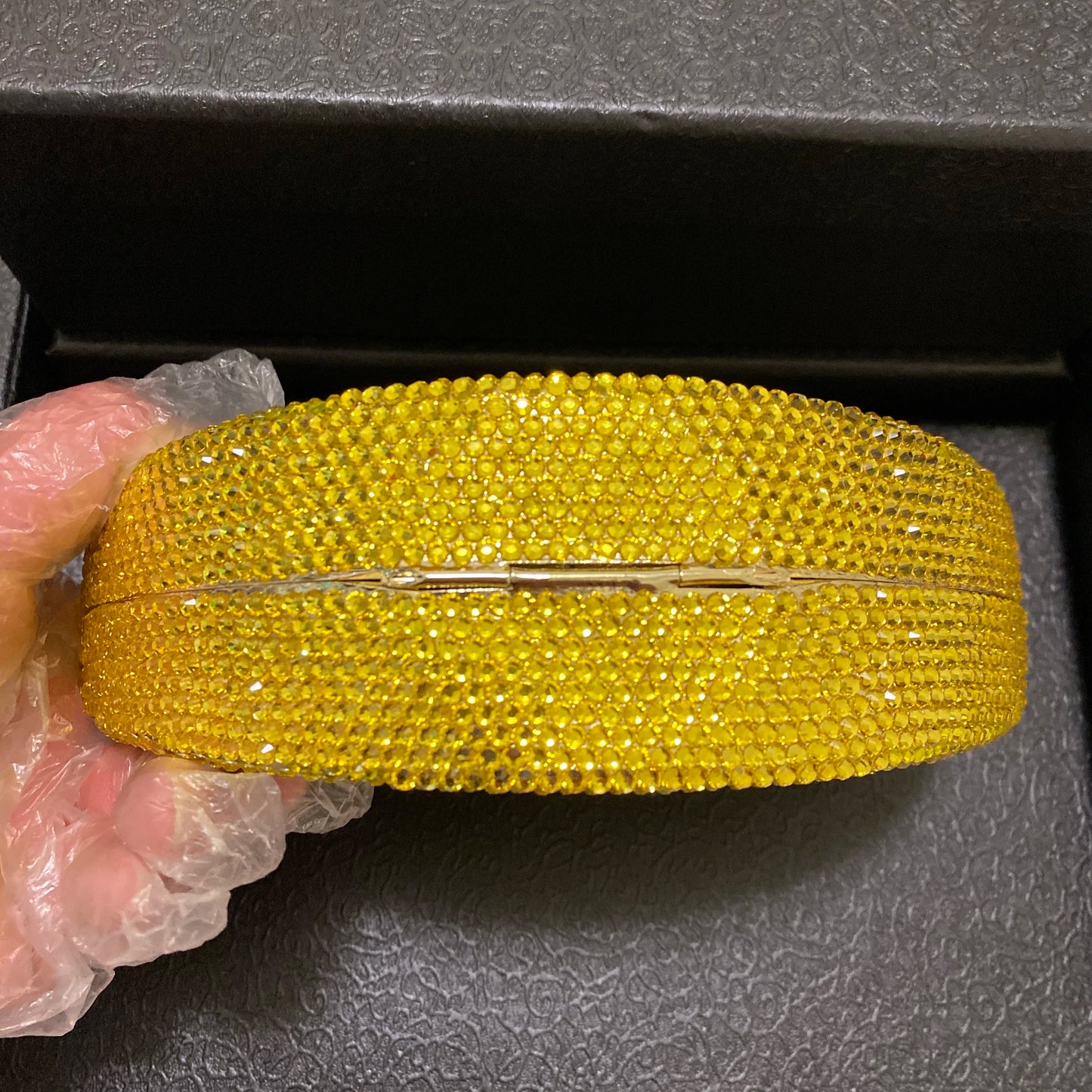 Muschibitch Crystal Lemon Clutch – Rhinestone Designer Abendtasche
