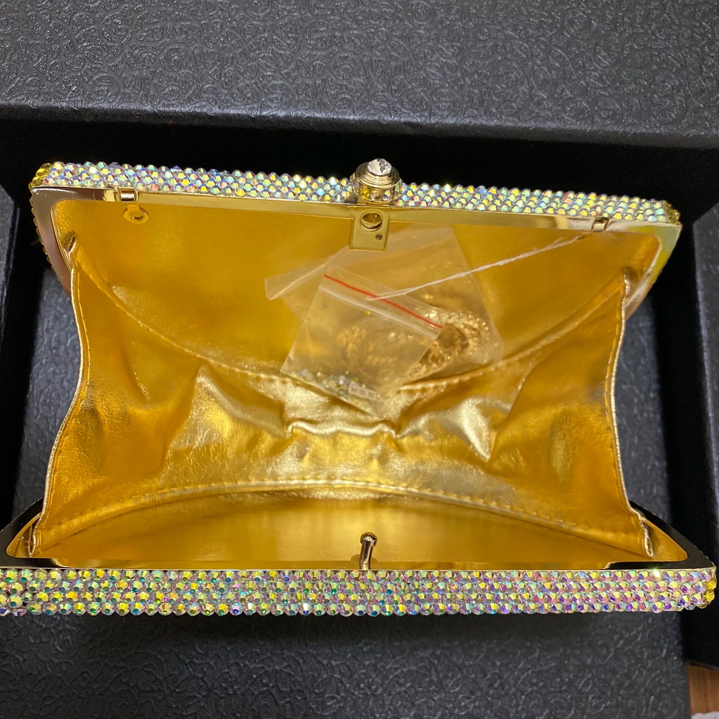 Muschibitch Crystal Lemon Clutch – Rhinestone Designer Abendtasche