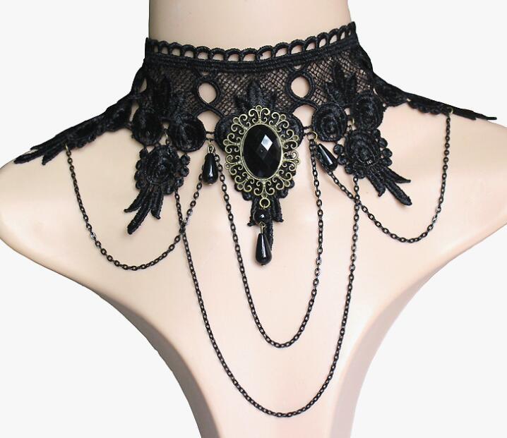 Viktorianischer Lace Collar, Choker Halskette, Ohrringe mit Schwarzem Kristall
