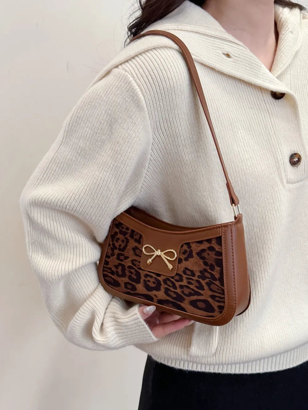 Muschibitch Leopard Bow Bag – Y2K Bad Girl Schultertasche