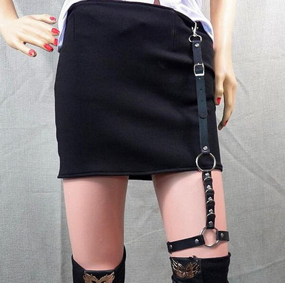 Punkgräfin Punk Leg Harness – Gothic Strumpfhalter