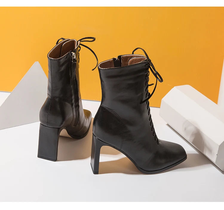 Punkgräfin Lace-Up High Heel Stiefeletten – Gothic Damen Ankle Boots mit Schnürung