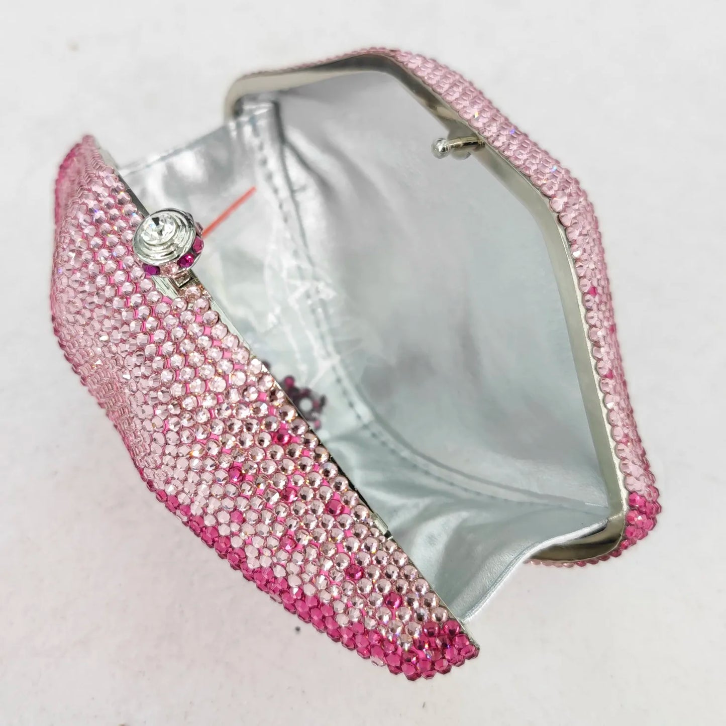 Muschibitch Crystal Lips Clutch – Rhinestone Designer Abendtasche
