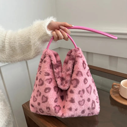 Muschibitch Leopard Bag – Furry Y2K Bad Girl Schultertasche