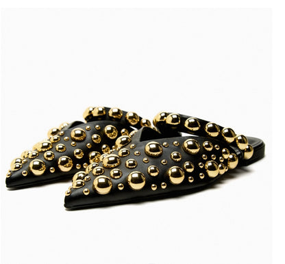 Punkgräfin Nieten Mules – Punk Designer Flats mit Gold Studs