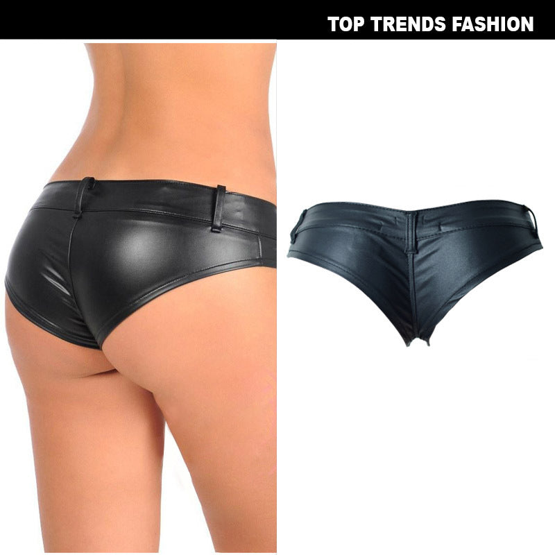 Muschibitch Sexy Hotpants Lederlook Schwarz, Low Waist Shorts
