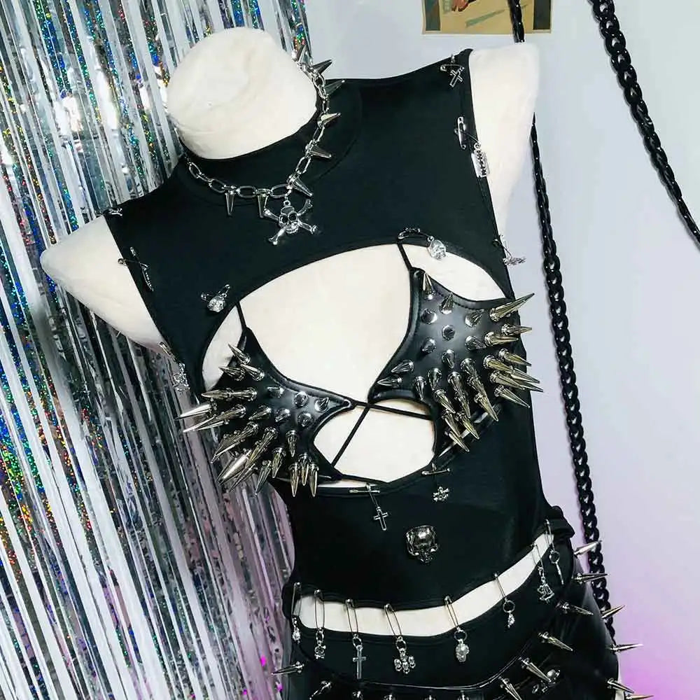 Punkgräfin Y2K Gothic Spike Top Damen – Handmade Fetish Clubwear