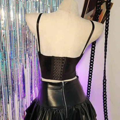 Punkgräfin Spike Corset Top Schwarz – Goth Punk Leder Bustier mit Ketten & Nieten