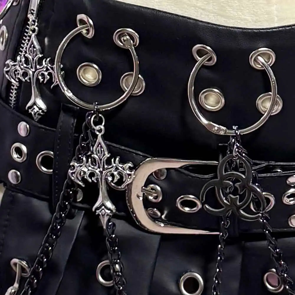 Punkgräfin Gothic Minirock Damen Schwarz mit Ketten & Nieten – Velvet Violence