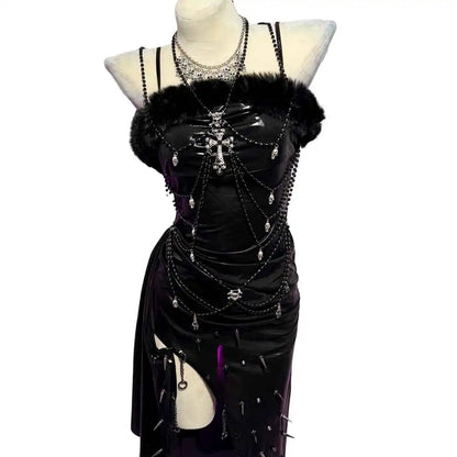 Punkgräfin Velvet Gothic Kleid – Lack Optik Kreuz Ketten Dress