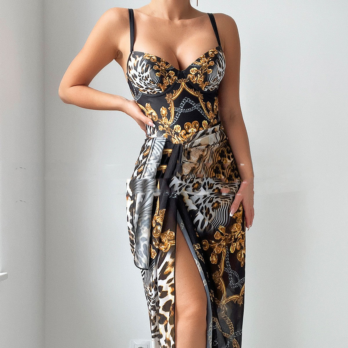 Muschibitch Luxus Badeanzug mit Rock, Glamour Barock Animal Print Leopard Designer Bademode